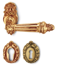 Купить Дверная ручка на розетке Salice Paolo "Urbino" 4340 по цене 15`225 руб. в Москве