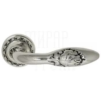 Дверная ручка на розетке Venezia 'CASANOVA' D2 натуральное серебро