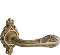 Купить Дверная ручка на розетке Mestre OR 7134 по цене 21`700 руб. в Москве