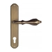 Дверная ручка Venezia "ANAFESTO" на планке PL02, матовая бронза (cyl)