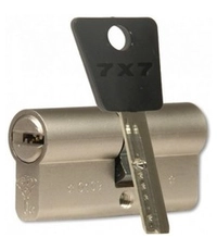 Купить Цилиндровый механизм ключ-ключ Mul-T-Lock 7x7 86 mm (26+10+50) по цене 4`738 руб. в Москве