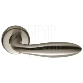 Ручка Colombo Mach CD 81 R ф/з матовый никель