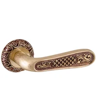 Дверные ручки-защелки на раздельном основании Fuaro (Фуаро) "VIRGINIA" SM