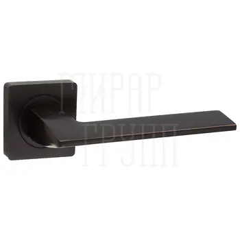 Дверные ручки Puerto (Пуэрто) INAL 531-02 на квадратной розетке бронза черная с патиной