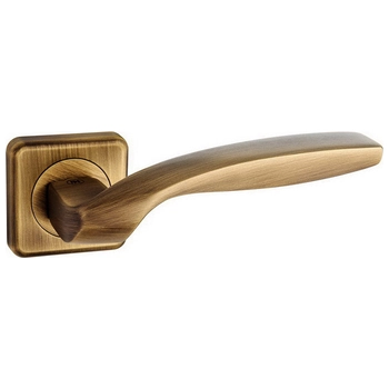 Ручка латунная на розетке Pasini 'Quadrata' 3541 бронза