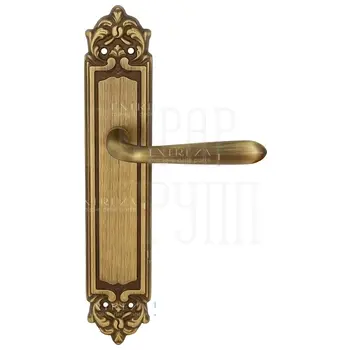 Дверная ручка Extreza 'ALDO' (Альдо) 331 на планке PL02 матовая бронза