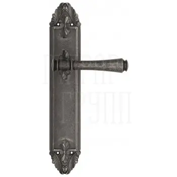 Дверная ручка Venezia 'CALLISTO' на планке PL90 античное серебро