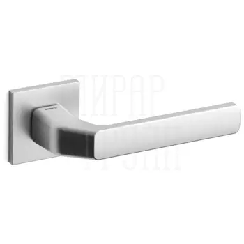 Дверная ручка на розетке Mandelli 'Fenix' 1601 матовый хром