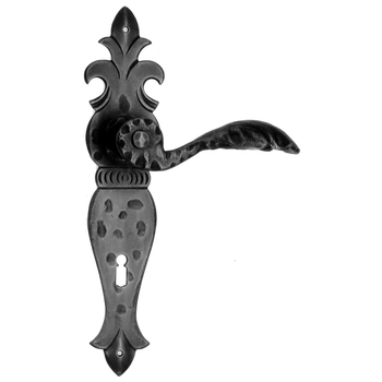 Дверная ручка кованая на планке Galbusera ART. 505 'CORTINA' античный черный