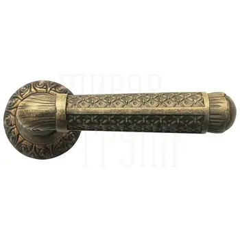 Дверная ручка на круглой розетке BUSSARE 'CASTELO' A-74-20 античная латунь