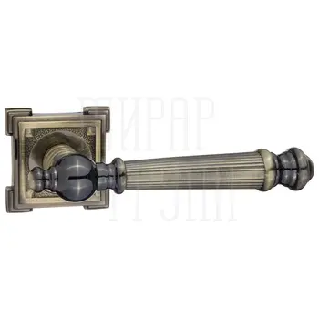 Дверные ручки Renz (Ренц) 'Валенсия' INDH 69-19 на квадратной розетке античная бронза