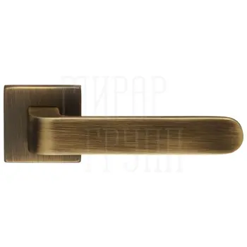 Дверная ручка Extreza Hi-tech 'RUBI' (Руби) 121 на квадратной розетке R11 матовая бронза