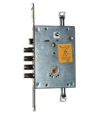 Купить Роторный 3-канальный замок Mul-T-Lock Omega Plus OFCPB1 по цене 48`958 руб. в Москве