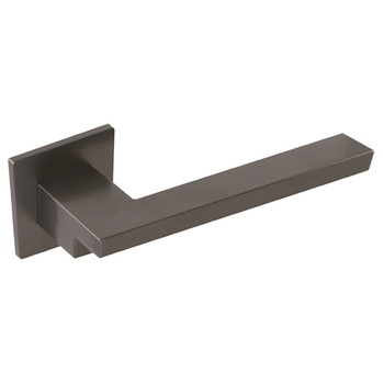 Дверная ручка из латуни Ghobestir 'CITY Collection' G031 на тонкой квадратной розетке черный