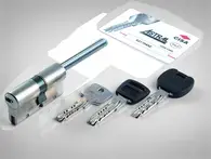 Купить Цилиндр CISA серии Astral S ключ-шток 65 mm (30+10+25) по цене 10`194 руб. в Москве