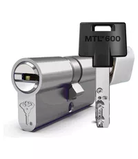 Купить Цилиндровый механизм ключ-вертушка Mul-T-Lock (Светофор) MTL600 110 mm (50+10+50) по цене 18`829 руб. в Москве