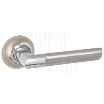 Дверная ручка Punto (Пунто) на круглой розетке 'UNI' ZR матовый никель + хром
