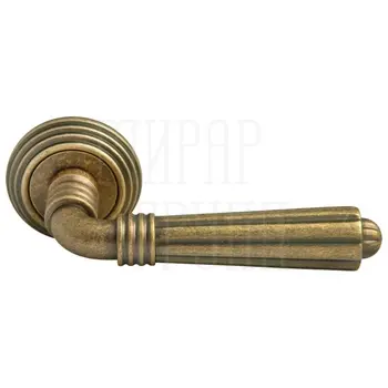 Дверная ручка на круглой розетке RUCETTI RAP-CLASSIC-L 5 бронза состаренная