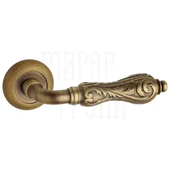 Дверная ручка на розетке Fimet "Flora" 147 (231С)