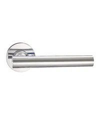 Дверная ручка на розетке TOOL 115 CP полированный хром