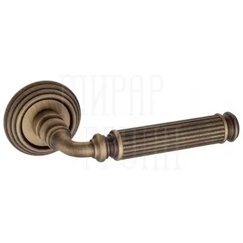 Дверная ручка на круглом основании Fratelli Cattini 'ENCIA' D8 на круглой розетке матовая бронза