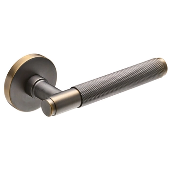 Дверные ручки из латуни Ghobestir 'LUX Collection' 021 на круглом основании бронза