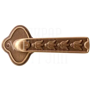 Ручка дверная на фигурном раздельном основании Val de Fiori (Вал де Фиори) 'АМОРЕ' матовая бронза