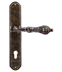 Купить Дверная ручка Extreza "GRETA" (Грета) 302 на планке PL01 по цене 11`114 руб. в Москве