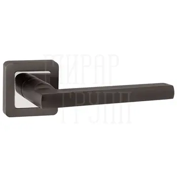 Дверная ручка Punto (Пунто) на квадратной розетке 'PLUTON' QR хром + графит