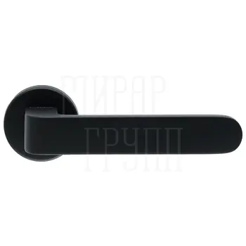 Дверная ручка Extreza Hi-tech 'RUBI' (Руби) 121 на круглой розетке R16 черный