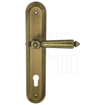 Дверная ручка Extreza 'LEON' (Леон) 303 на планке PL05 матовая бронза (CYL)