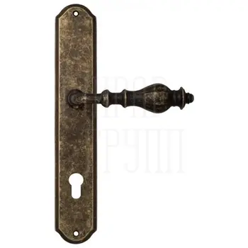 Дверная ручка Venezia 'GIFESTION' на планке PL02 античная бронза (cyl)