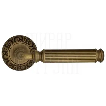 Дверная ручка на розетке Venezia 'MOSCA' D4 матовая бронза