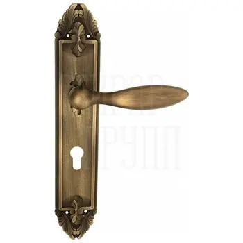 Дверная ручка Venezia 'MAGGIORE' на планке PL90 матовая бронза (cyl)