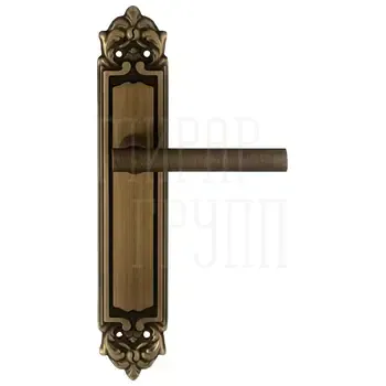 Дверная ручка Extreza "PIVOT" (Пивот) 132 на планке PL02