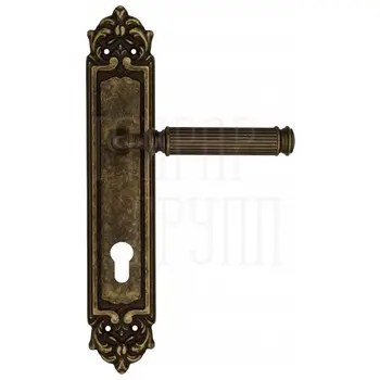 Дверная ручка Venezia 'MOSCA' на планке PL96 античная бронза (cyl)