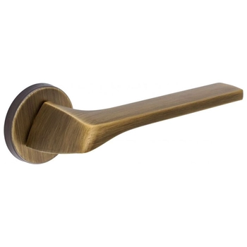 Дверная ручка Extreza Hi-Tech 'ERICA' (Эрика) 119 на круглой розетке R12 матовая бронза