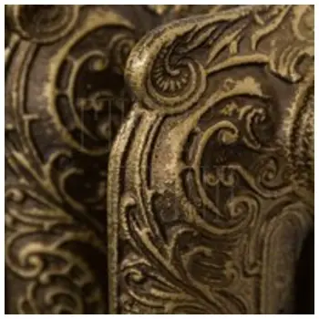 Ретро радиатор чугунный Iron Lion 'Azalia' 660 4 Секции состаренная латунь