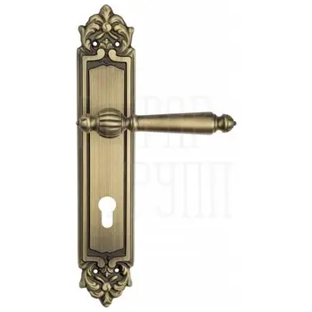 Дверная ручка Venezia 'PELLESTRINA' на планке PL96 матовая бронза (cyl)