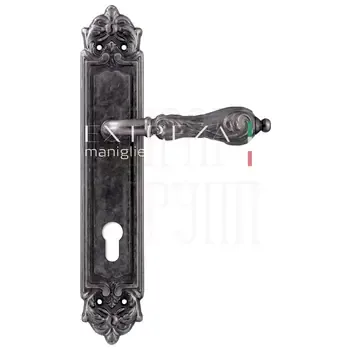 Дверная ручка Extreza "GRETA" (Грета) 302 на планке PL02