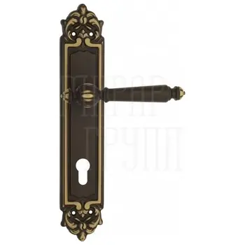 Дверная ручка Venezia 'PELLESTRINA' на планке PL96 темная бронза (cyl)