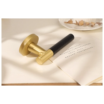 Дверная ручка премиум из латуни Ghobestir 'WYNEE Collection' G011 сатин матовое золото + черный