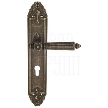 Дверная ручка Venezia 'CASTELLO' на планке PL90 античная бронза (cyl)