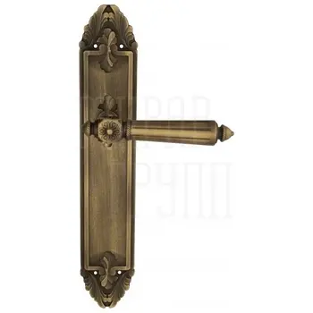 Дверная ручка Venezia 'CASTELLO' на планке PL90 матовая бронза