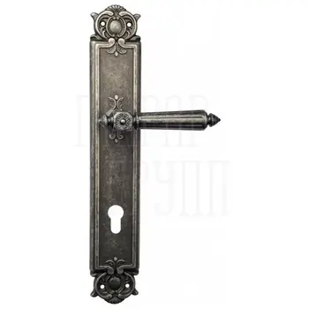 Дверная ручка Venezia 'CASTELLO' на планке PL97 античное серебро (cyl)
