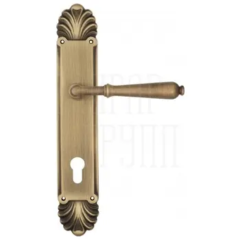 Дверная ручка Venezia 'CLASSIC' на планке PL87 матовая бронза (cyl)