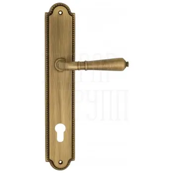 Дверная ручка Venezia 'VIGNOLE' на планке PL98 матовая бронза (cyl)