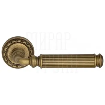 Дверная ручка на розетке Venezia 'MOSCA' D2 матовая бронза