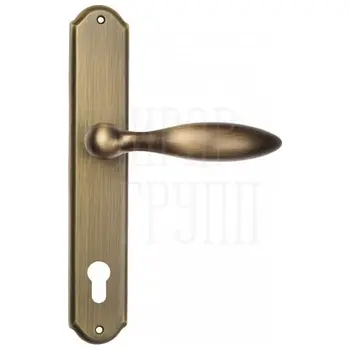 Дверная ручка Venezia 'MAGGIORE' на планке PL02 матовая бронза (cyl)