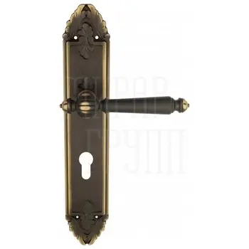 Дверная ручка Venezia 'PELLESTRINA' на планке PL90 темная бронза (cyl)